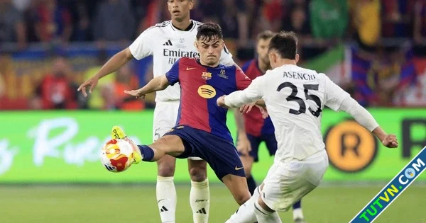 Vì sao Toni Kroos khen Pedri giỏi hơn Yamal tạo bước ngoặt đua vô địch La Liga-1.webp