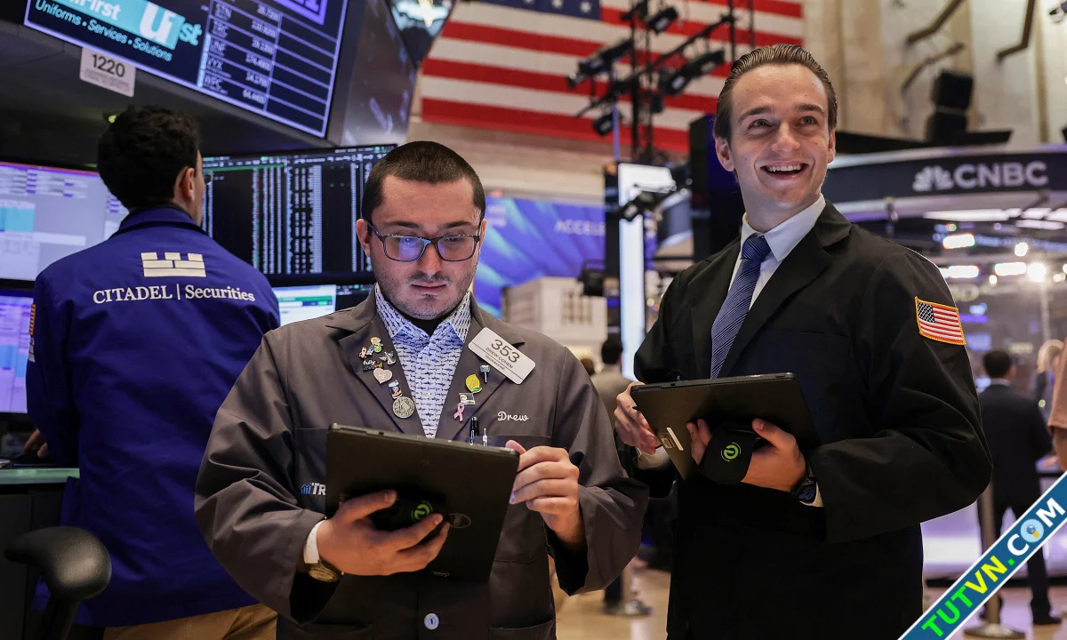 Wall Street không còn quá lo sợ thuế nhập khẩu-1.webp
