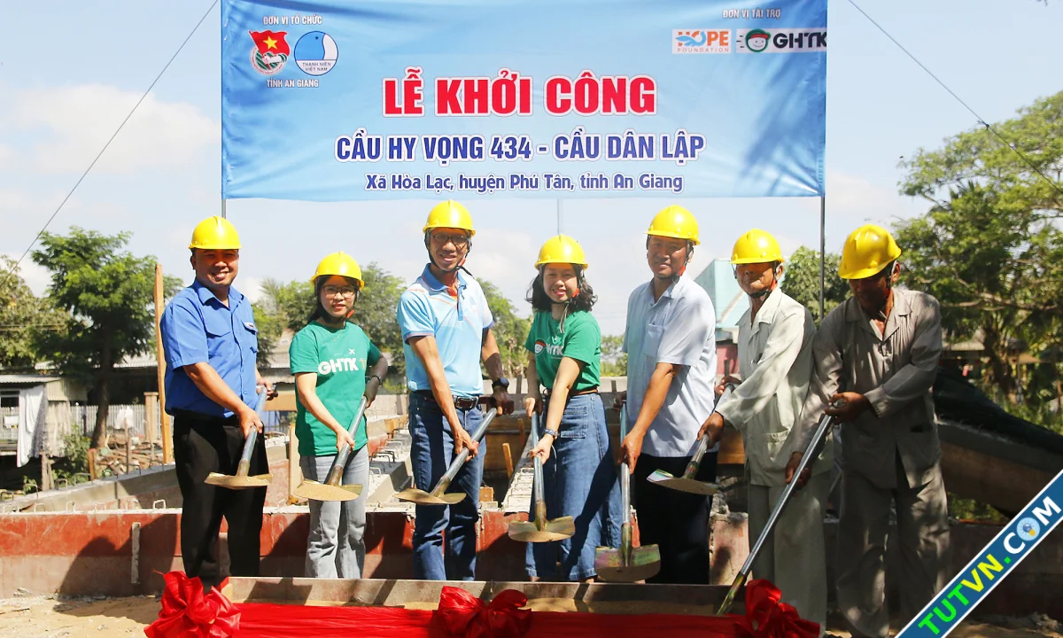 Xây thêm cầu Hy Vọng cho người dân An Giang-1.webp