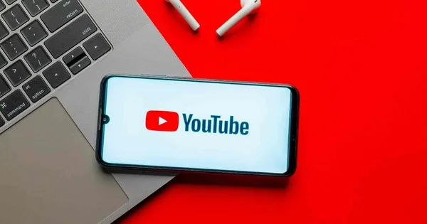 YouTube tung tính năng mới và tặng kèm 2 tháng Premium-1.webp